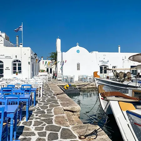 Exquisite Santorini | Vista Verde| 2 Bedrooms | Private Outdoor Pool With Spectacular Aegan Sea Views | Heated Jacuzzi | Imerovigli (Santorini)